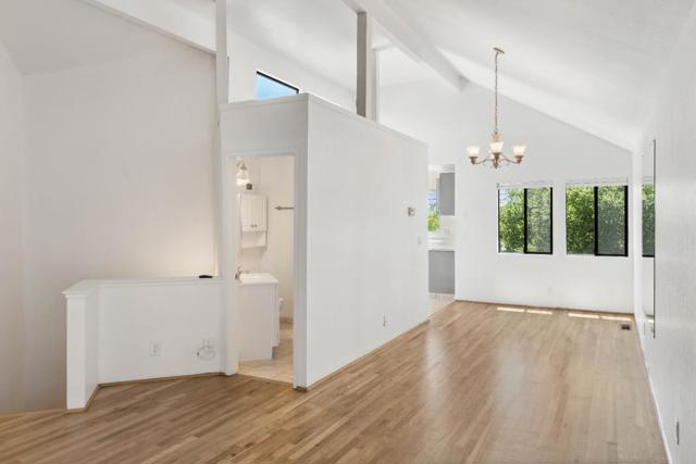 26 Seacliff Drive, Aptos CA: https://media.crmls.org/mediaz/accef1f5-33a0-48f7-97bf-0a12ee92dad1.jpg