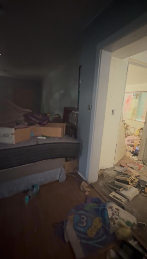 https://media.crmls.org/mediaz/accf05fa-7cf5-4cc9-928f-936d8eba369b.jpg?preset=X-Large