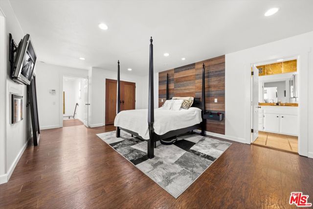 1435 Sycamore Canyon Road, Santa Barbara CA: https://media.crmls.org/mediaz/acd00d21-a5b1-40be-839e-ecf702cd3709.jpg