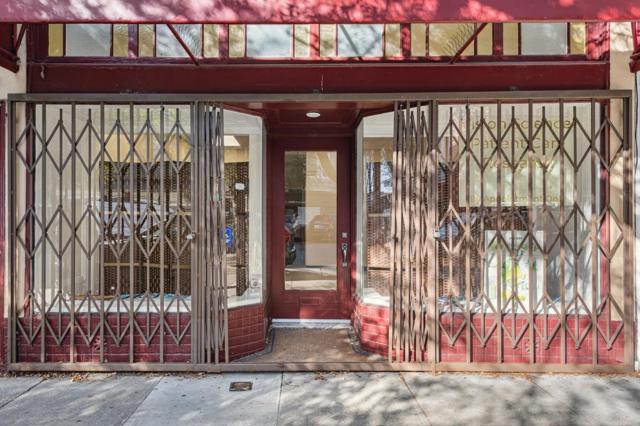 3234 Clement Street, San Francisco CA: https://media.crmls.org/mediaz/acd0a08f-0e17-4c53-96ff-8820af04b9d2.jpg