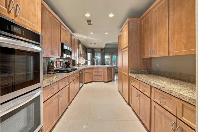 41775 Harrison Drive, Palm Desert, CA 92211