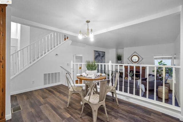 5014 Prairie Way, Antioch CA: https://media.crmls.org/mediaz/acd18c52-b629-446a-be1f-9e2b1784a972.jpg