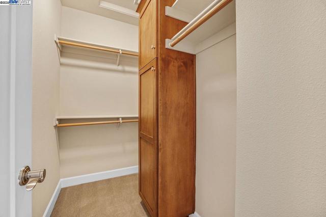 200 Valletta Ln, Pleasanton CA: https://media.crmls.org/mediaz/acd359bf-ef9d-47e4-bc68-41cacc8960f6.jpg