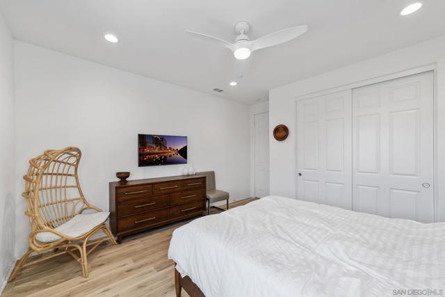 27983 Moosa Creek Way, Valley Center CA: https://media.crmls.org/mediaz/acd5cd0d-7b26-4c2c-bedf-35a7b094f255.jpg