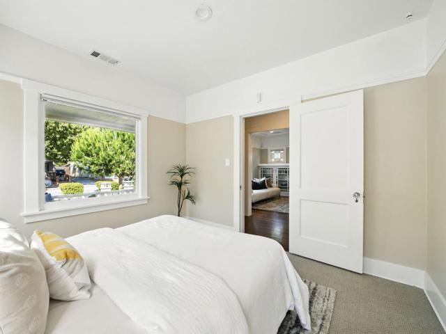 467 N 13th Street, San Jose CA: https://media.crmls.org/mediaz/acd6f248-b13f-4cce-96f8-d62c5b33b81f.jpg