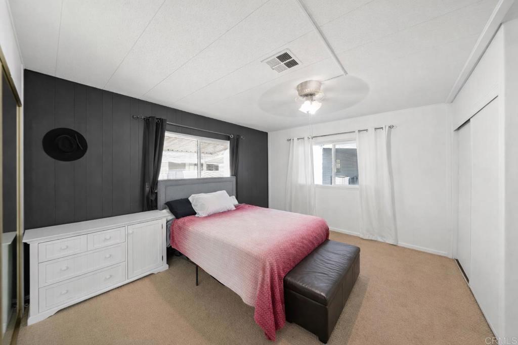 2700 Valley Parkway - photo 13