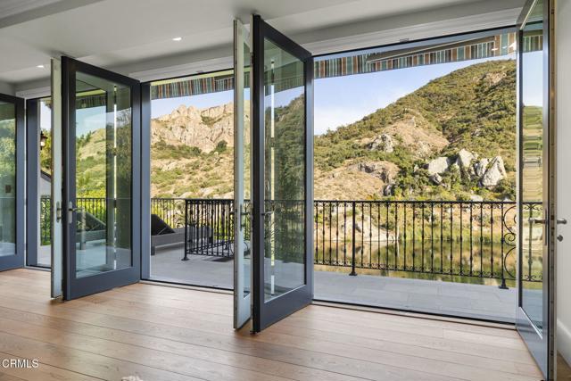 Detail Gallery Image 34 of 64 For 2112 Trentham Rd, –,  CA 91361 - 5 Beds | 4/1 Baths