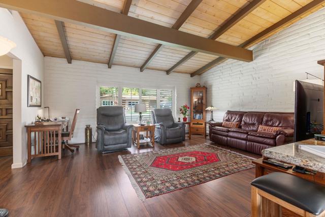 Detail Gallery Image 6 of 42 For 3212 via Almonte, Fallbrook,  CA 92028 - 2 Beds | 2 Baths