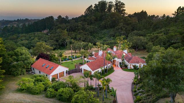 235 Vista Del Pajaro Road, Corralitos CA: https://media.crmls.org/mediaz/acd8f244-972f-4312-ba02-3435e550be2d.jpg