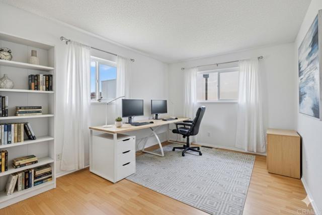 Detail Gallery Image 35 of 45 For 201 4th St a & B,  Encinitas,  CA 92024 - 5 Beds | 3/1 Baths