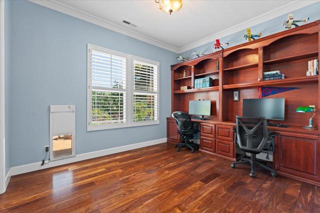 2316 Club Drive, Gilroy CA: https://media.crmls.org/mediaz/acda16c3-883c-4fd7-827b-a38372966a48.jpg