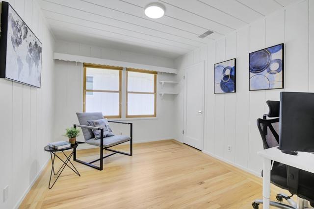 667 Cuesta Drive, Los Altos CA: https://media.crmls.org/mediaz/acda55ed-8d82-4320-9bbb-0193eb107b13.jpg