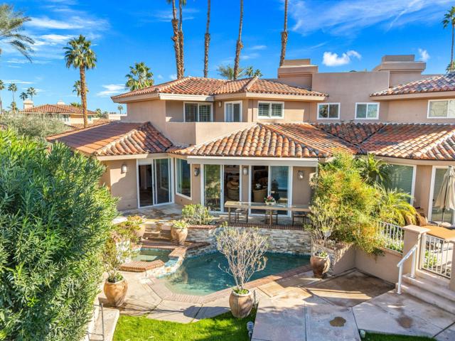 210 Desert Lakes Drive, Rancho Mirage CA: https://media.crmls.org/mediaz/acdede61-af4e-40d3-b2a0-7e32b3756227.jpg