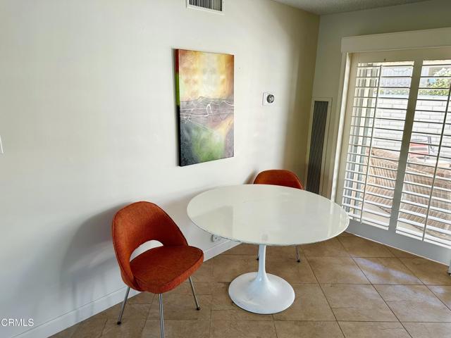 69850 CA-111, Rancho Mirage CA: https://media.crmls.org/mediaz/acdf49a5-d7b9-44f1-a407-4f9e623aa905.jpg