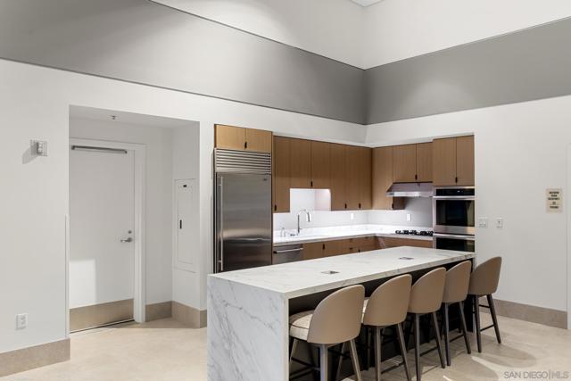 645 Front St, San Diego CA: https://media.crmls.org/mediaz/ace01ad8-8b14-4f2e-b7e1-8b4421c7d676.jpg