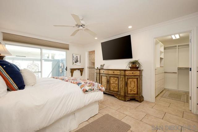 105 Antigua Ct, Coronado CA: https://media.crmls.org/mediaz/ace11005-596a-4f65-a94d-9c52f2f64c9b.jpg