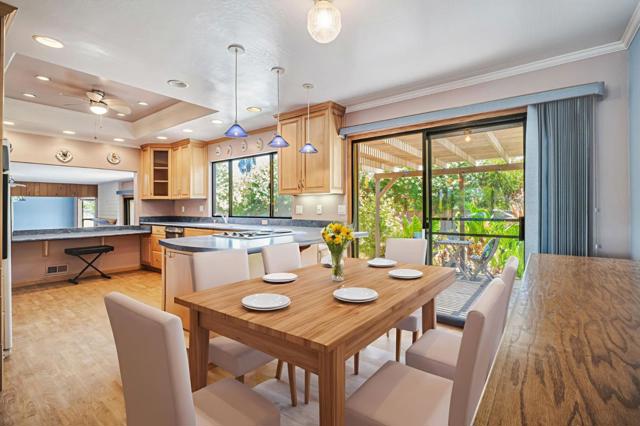 40204 Hacienda Court, Fremont CA: https://media.crmls.org/mediaz/ace14082-95a4-41cd-b1f6-c20c5c3683ed.jpg