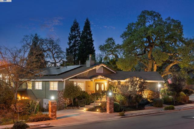 4613 Mirador Dr, Pleasanton CA: https://media.crmls.org/mediaz/ace18f5c-d469-4700-821e-3e0c7114fd6d.jpg