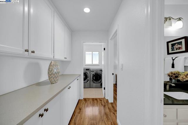 Image 37 of 60 For 2202 Oceanside Way