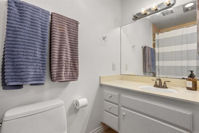 Detail Gallery Image 12 of 47 For 2388 Altisma Way #10 OR K,  Carlsbad,  CA 92009 - 2 Beds | 2 Baths