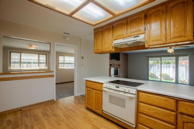 1654 Minnesota Street, Fairfield CA: https://media.crmls.org/mediaz/ace519dd-86a8-46f4-ae9e-436b889aa57c.jpg