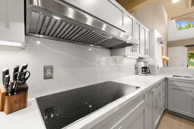 267 Kavenish W Drive, Rancho Mirage CA: https://media.crmls.org/mediaz/ace74a4f-86e6-4088-a7d6-6e4ed81222b4.jpg