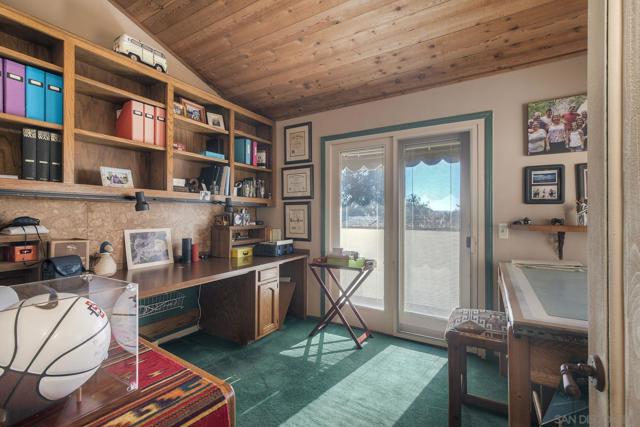 2848 Sunset Hills, Escondido CA: https://media.crmls.org/mediaz/ace7b0a7-6c21-4c0c-afb0-f02ac81011e1.jpg