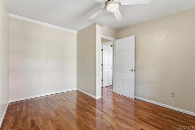 Detail Gallery Image 16 of 29 For 1032 Iris Ave, Imperial Beach,  CA 91932 - 4 Beds | 3 Baths