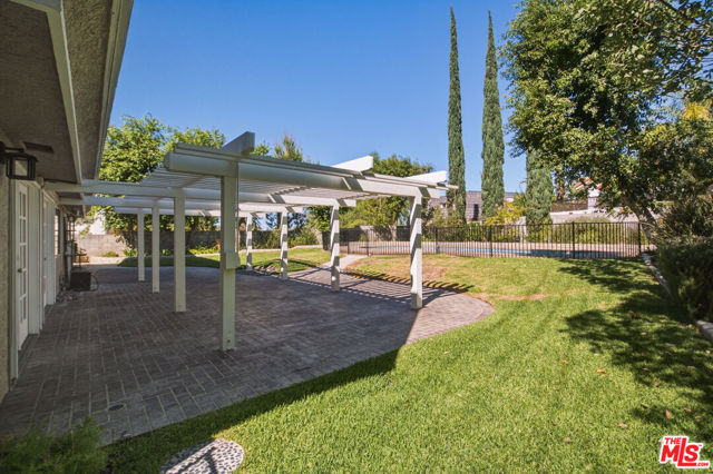 22777 Brenford Street photo 50