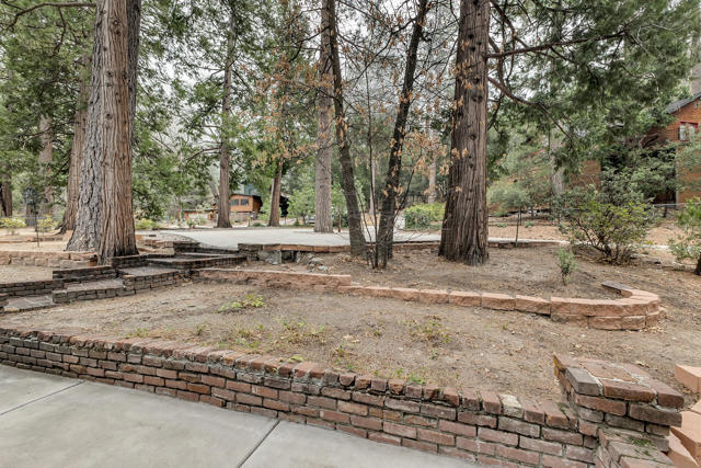 54640 Marian View Drive, Idyllwild CA: https://media.crmls.org/mediaz/ace9f3b2-98b8-493b-91a4-7d0ca5a93bd9.jpg