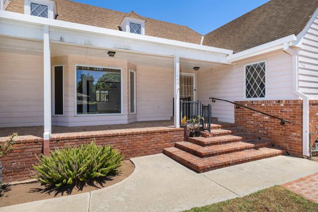 1440 Forest Avenue, Carlsbad CA: https://media.crmls.org/mediaz/acec33e9-df3e-4165-bbc6-00b5bf25f8a3.jpg