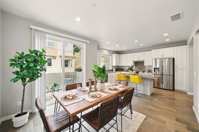 26540 Hayward Boulevard, Hayward CA: https://media.crmls.org/mediaz/aced1a83-86e1-4484-be9c-f9c9d313ed5e.jpg