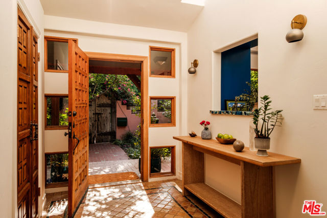 4 Bed Home for Sale in Los Angeles, California
