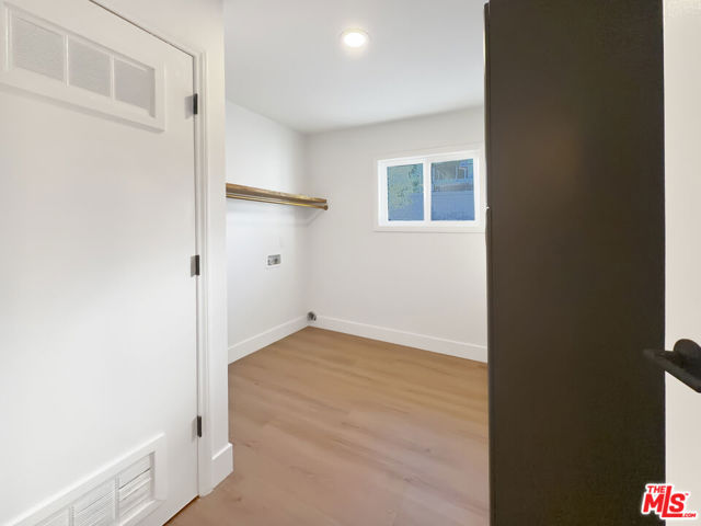 23910 Jensen Drive, West Hills CA: https://media.crmls.org/mediaz/acef4fd8-70bf-40eb-b674-cb37cdfdcbf6.jpg