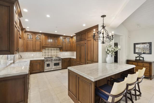 Detail Gallery Image 5 of 13 For 15808 via Del Alba, Rancho Santa Fe,  CA 92067 - 5 Beds | 5/1 Baths