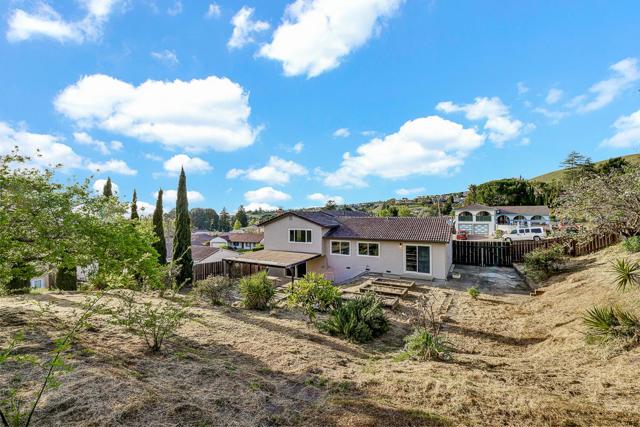 149 Westminster Way, Vallejo CA: https://media.crmls.org/mediaz/acf1414d-9923-4b4f-8e81-8f73ac642b29.jpg