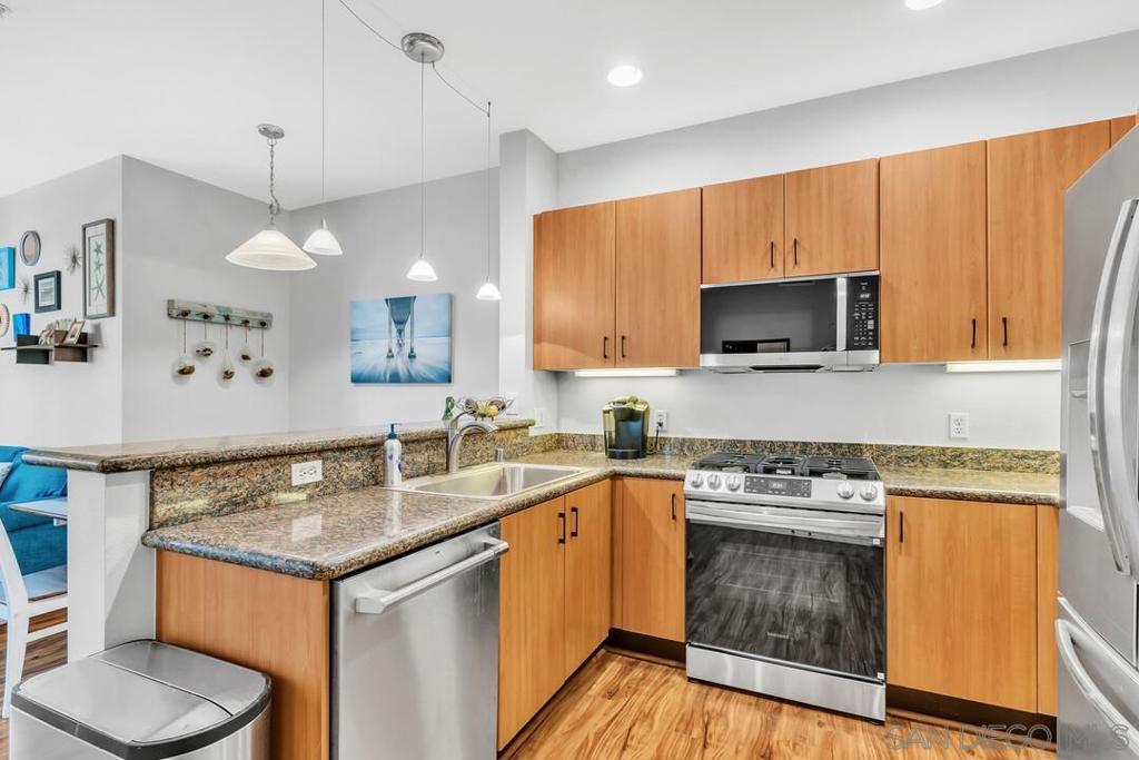 1400 Broadway - photo 2