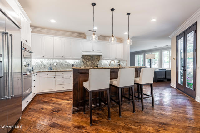 5302 Via Jacinto, Newbury Park CA: https://media.crmls.org/mediaz/acf2b8db-a20b-434e-9280-f602d3686065.jpg