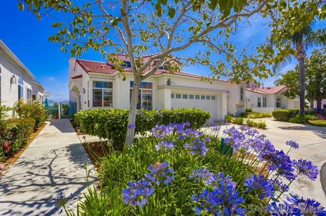3367 Malta Way, Oceanside CA: https://media.crmls.org/mediaz/acf2eb28-59ec-4f98-afd4-a7674ece6e8e.jpg