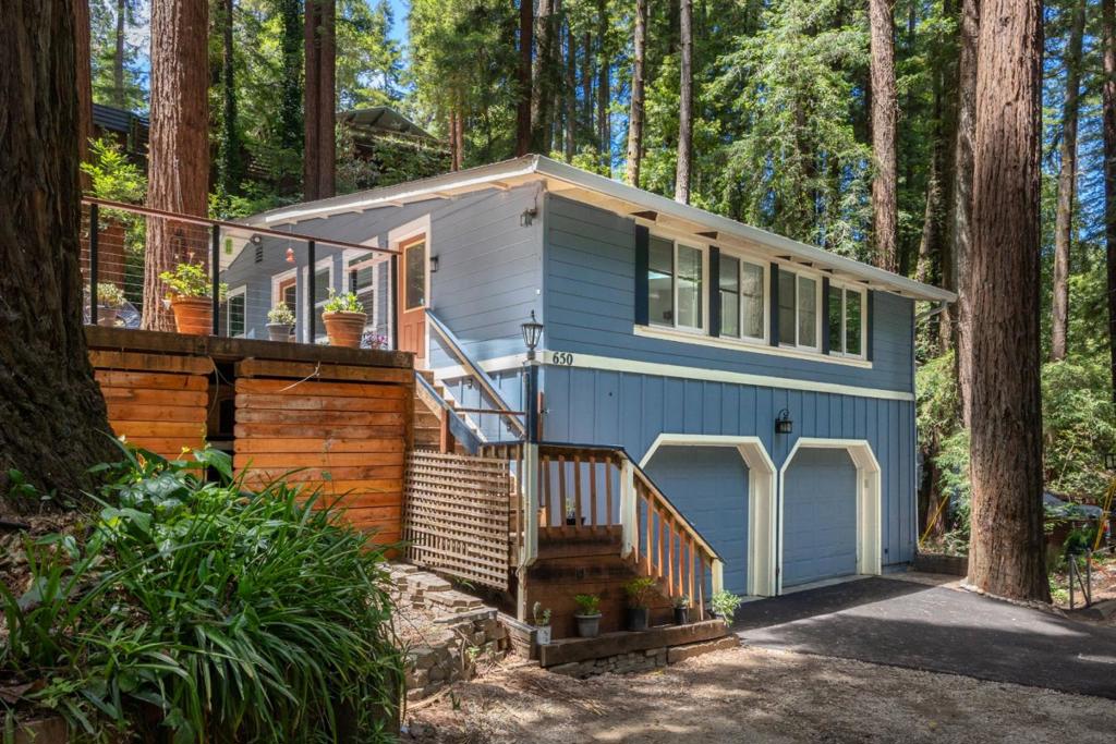 650 Lakeview Drive