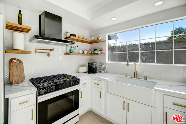 23209 Bigler Street photo 29