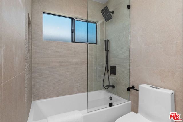 3 Bed Home for Sale in Encino, California