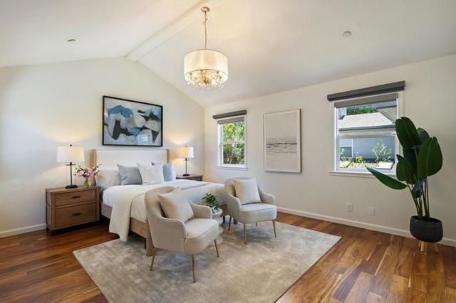 426 8th Avenue, Menlo Park CA: https://media.crmls.org/mediaz/acf37770-7425-421e-b12f-341dd122c8a9.jpg