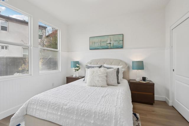 3364 Chartwell St, San Ramon CA: https://media.crmls.org/mediaz/acf3e8c3-79d2-4d8a-8801-672bf52baee2.jpg