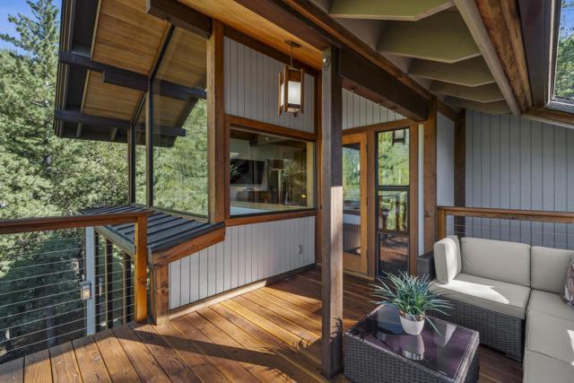 54789 Wildwood Drive, Idyllwild CA: https://media.crmls.org/mediaz/acf3f4ff-742c-4464-93bf-ca1a62e0799c.jpg