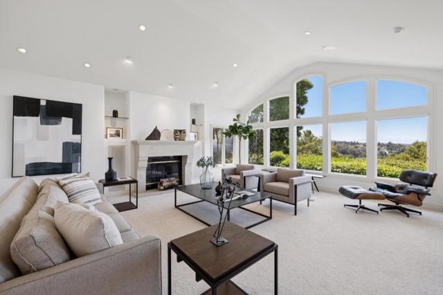 581 Laurent Road, Hillsborough CA: https://media.crmls.org/mediaz/acf4c290-89dc-460e-9d9e-032dd520a1fc.jpg