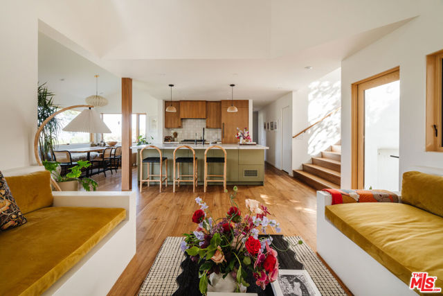 2002 Tuna Canyon Road, Topanga CA: https://media.crmls.org/mediaz/acf50b3c-03ae-4687-b23e-302f60cc386e.jpg