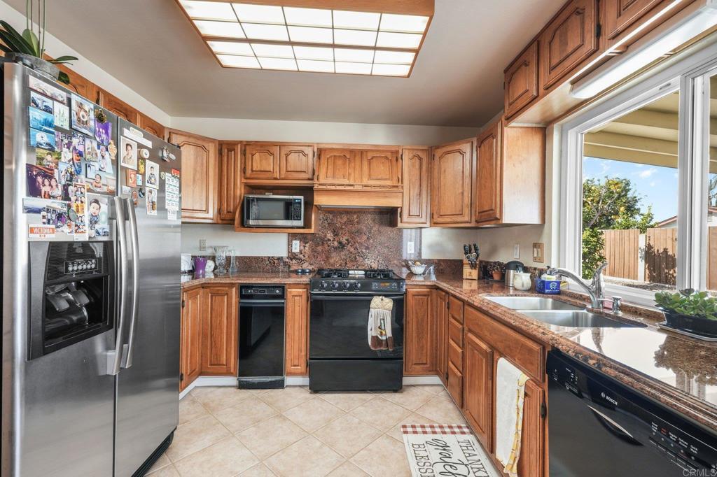 10436 Bedfont Circle - photo 12