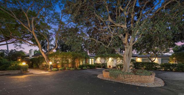 Detail Gallery Image 7 of 43 For 15306 Las Planideras, Rancho Santa Fe,  CA 92067 - 6 Beds | 3/1 Baths
