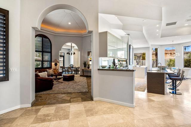 28 Clancy Lane S Lane, Rancho Mirage CA: https://media.crmls.org/mediaz/acf62dee-3415-48b9-ad87-90c832eaed61.jpg